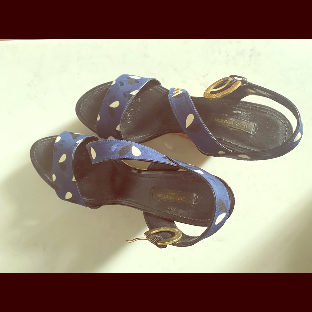 SOLD Louis Vuitton wedges